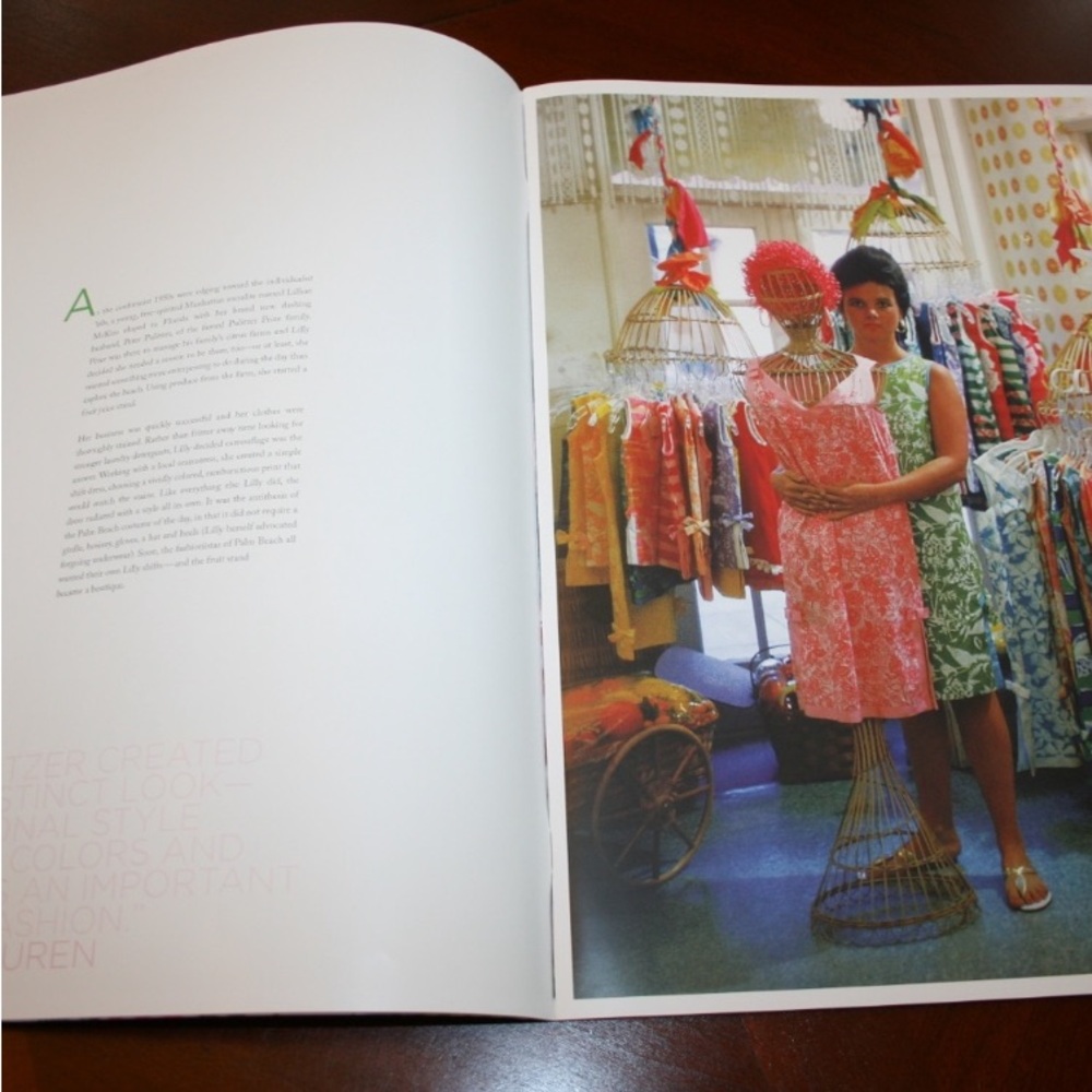 Lilly Pulitzer Booklet Celebrating 50 Years of Colorful Life New in wrapping - Picture 3 of 11